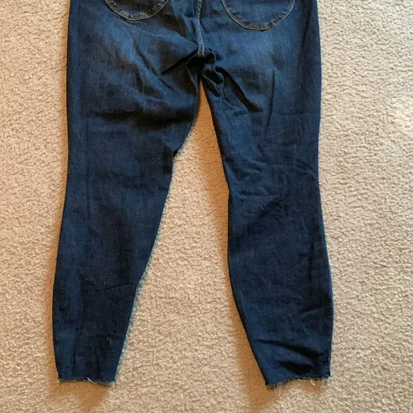 Judy Blue Los Angeles. Skinny Fit. Blue Jeans. Size 14w. - Picture 13 of 16